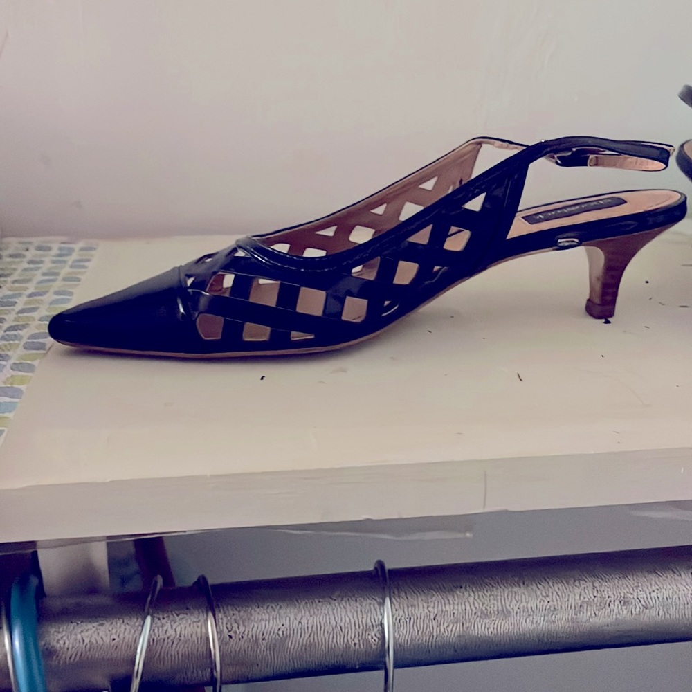 Navy formal shoes with small heel